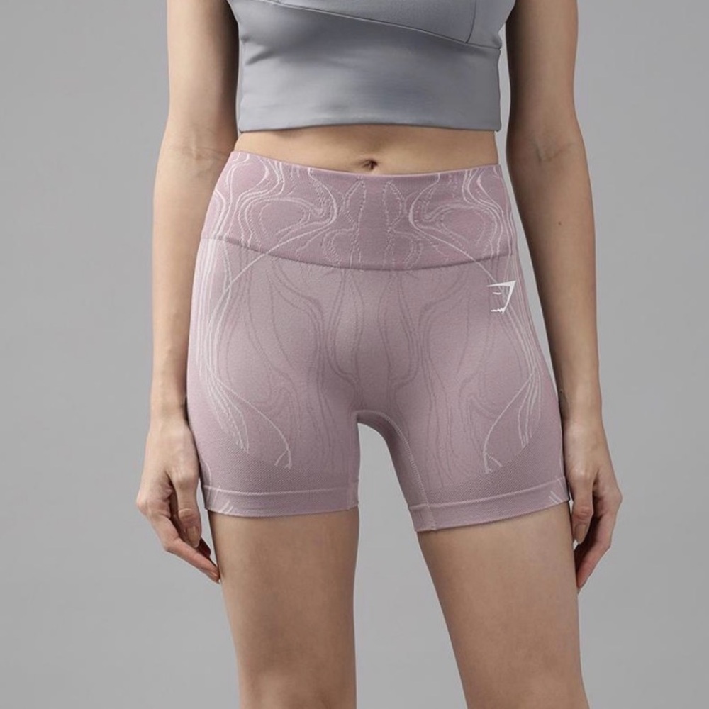 Gymshark  Woman’s Mercury seamless shorts size M